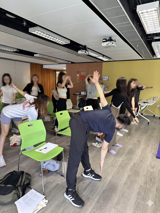 企業專屬課程與包班服務 (Corporate Wellness)